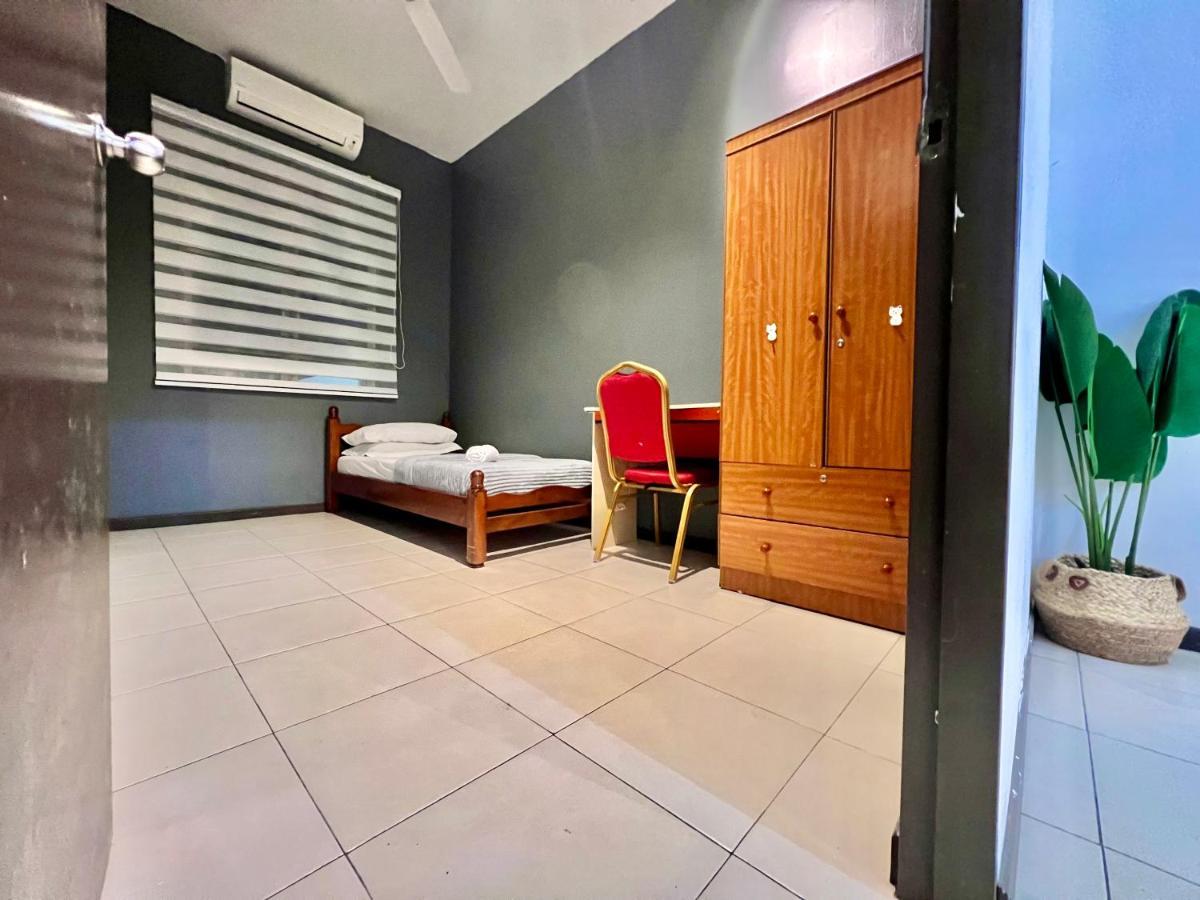 Medina Homestay Chukai Kemaman Dış mekan fotoğraf